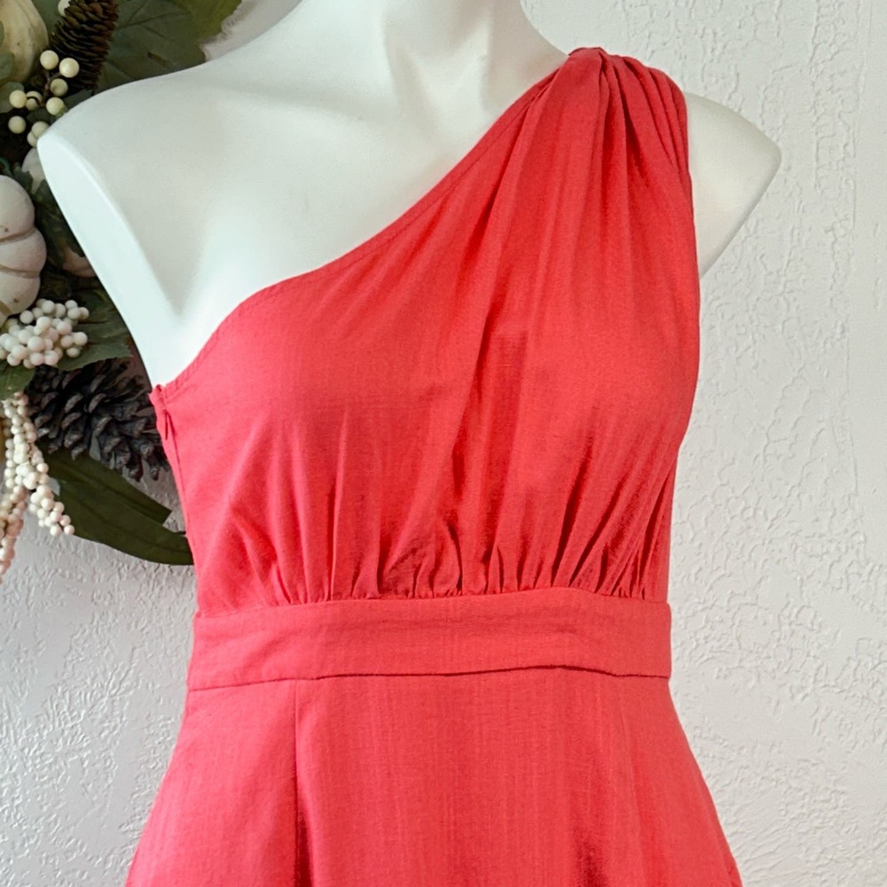 Elegant Coral One-Shoulder Dress - Picture 6 of 8